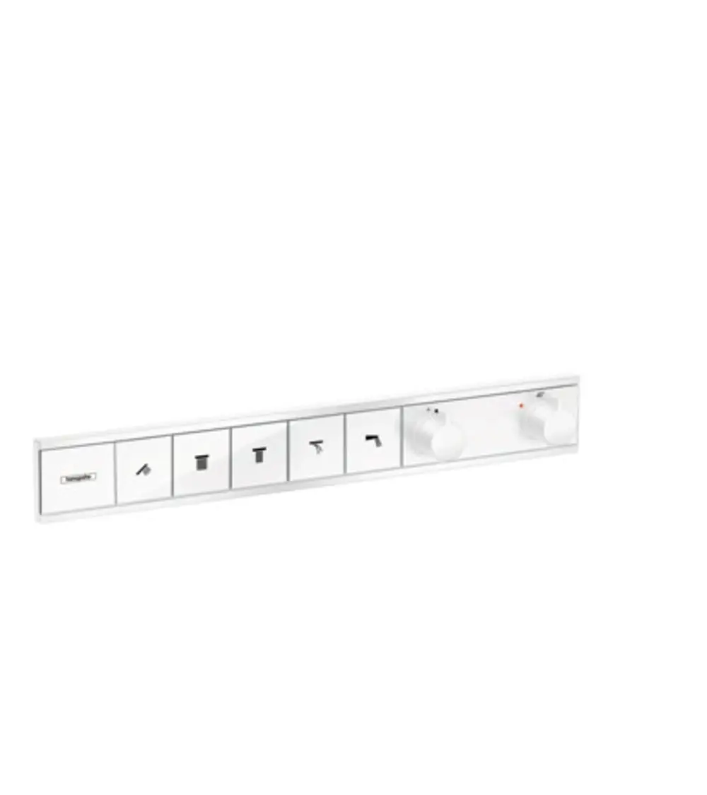 Weißer Thermostat von Hansgrohe mit mehreren Bedienungselementen. Enthält Schalter und Regler für die Steuerung von fünf Verbrauchern. Montage erfolgt unterputz.